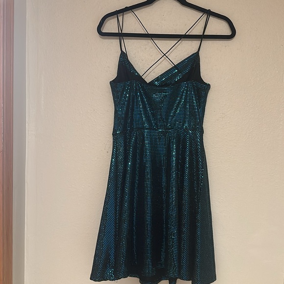 Sparkling skater dress - Picture 2 of 3